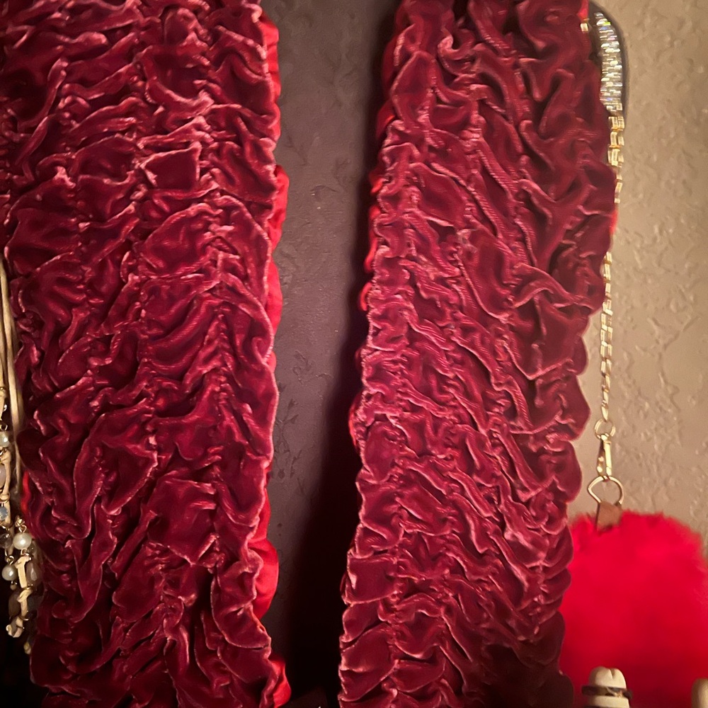 Luxurious vintage Red Velvet Scarf